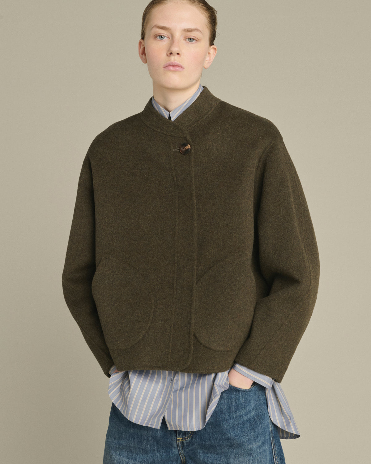 Kaki Chine Windsor Womens Outerwear Wool Jacket Soeur Clothing