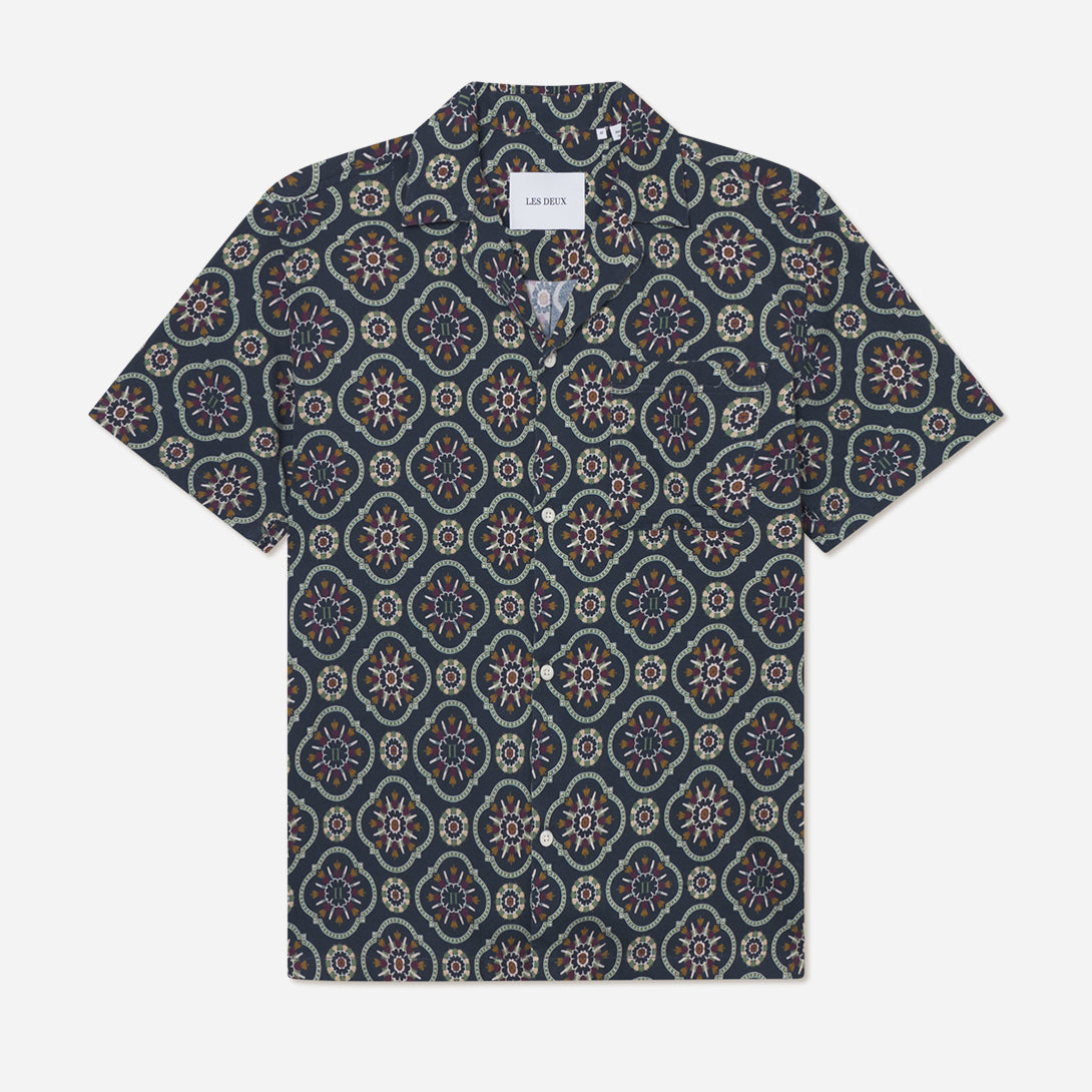 Dark Navy Lukas AOP Tapestry SS Shirt Les Deux Camp Collar Shirt