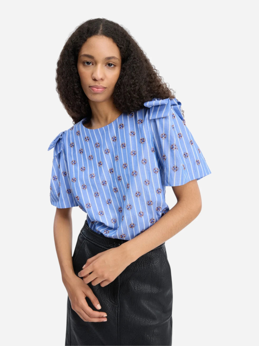 Blue Vapouri Womens Pattern Blouse Munthe Clothing