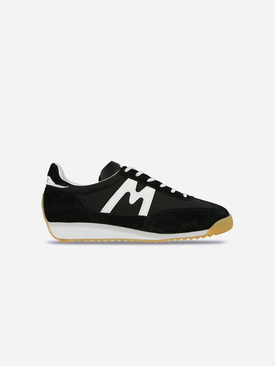 Black/ White Mestari Karhu Sneakers