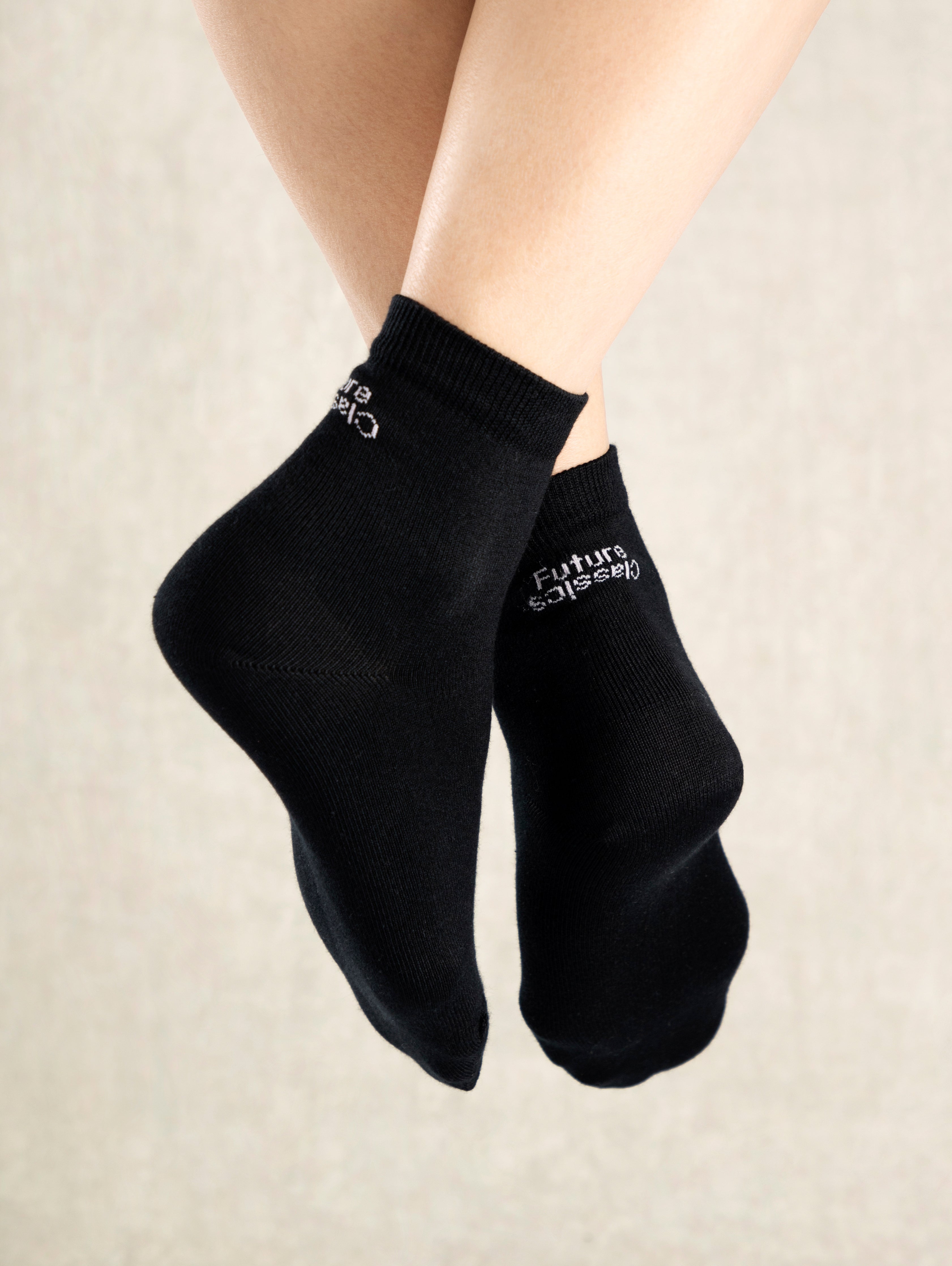 Black Quarter Socks Womens Everyday Wearable Low Sock