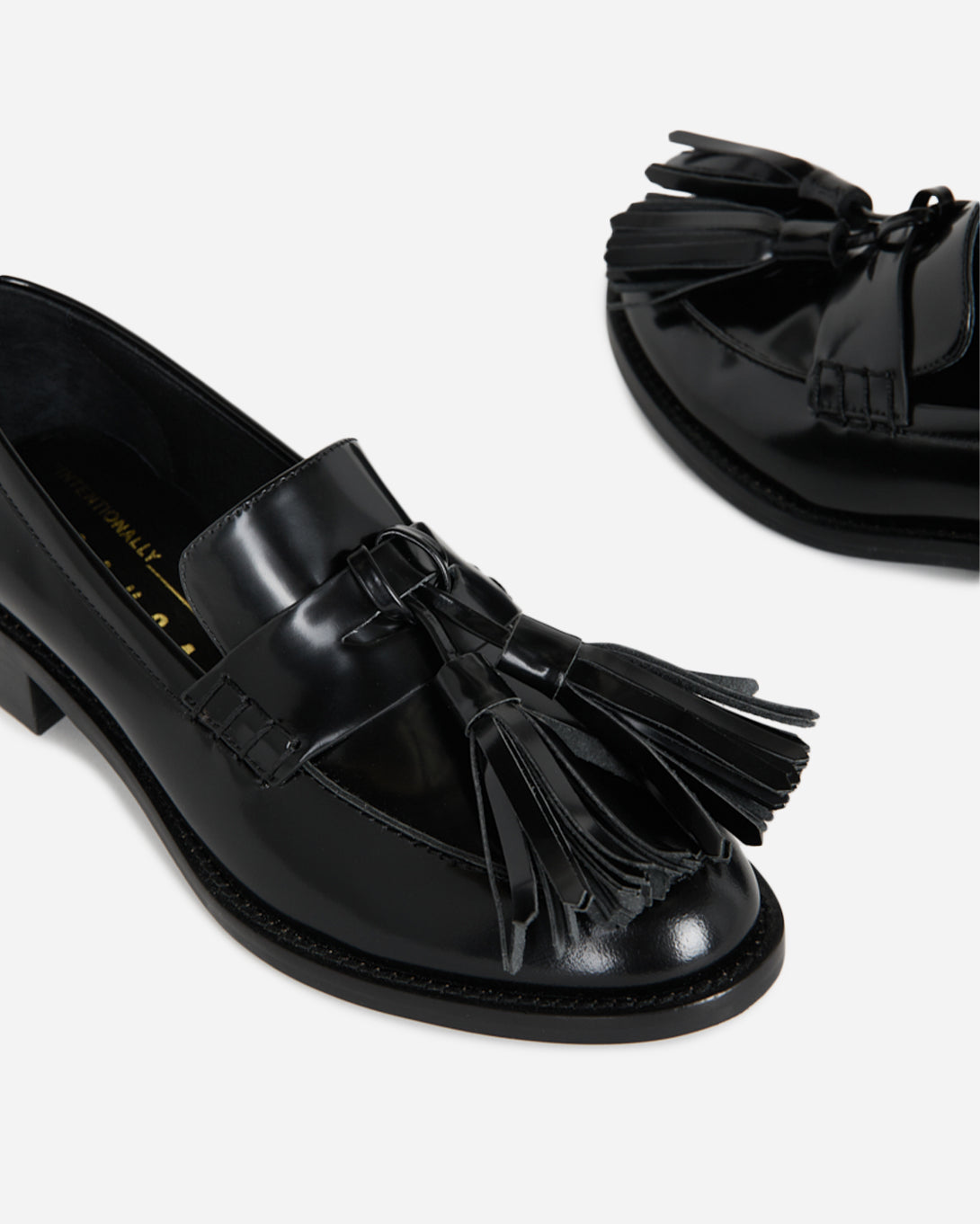 Black Neighbor Intentionally Blank Womens Shoe Womens Leather Loafer