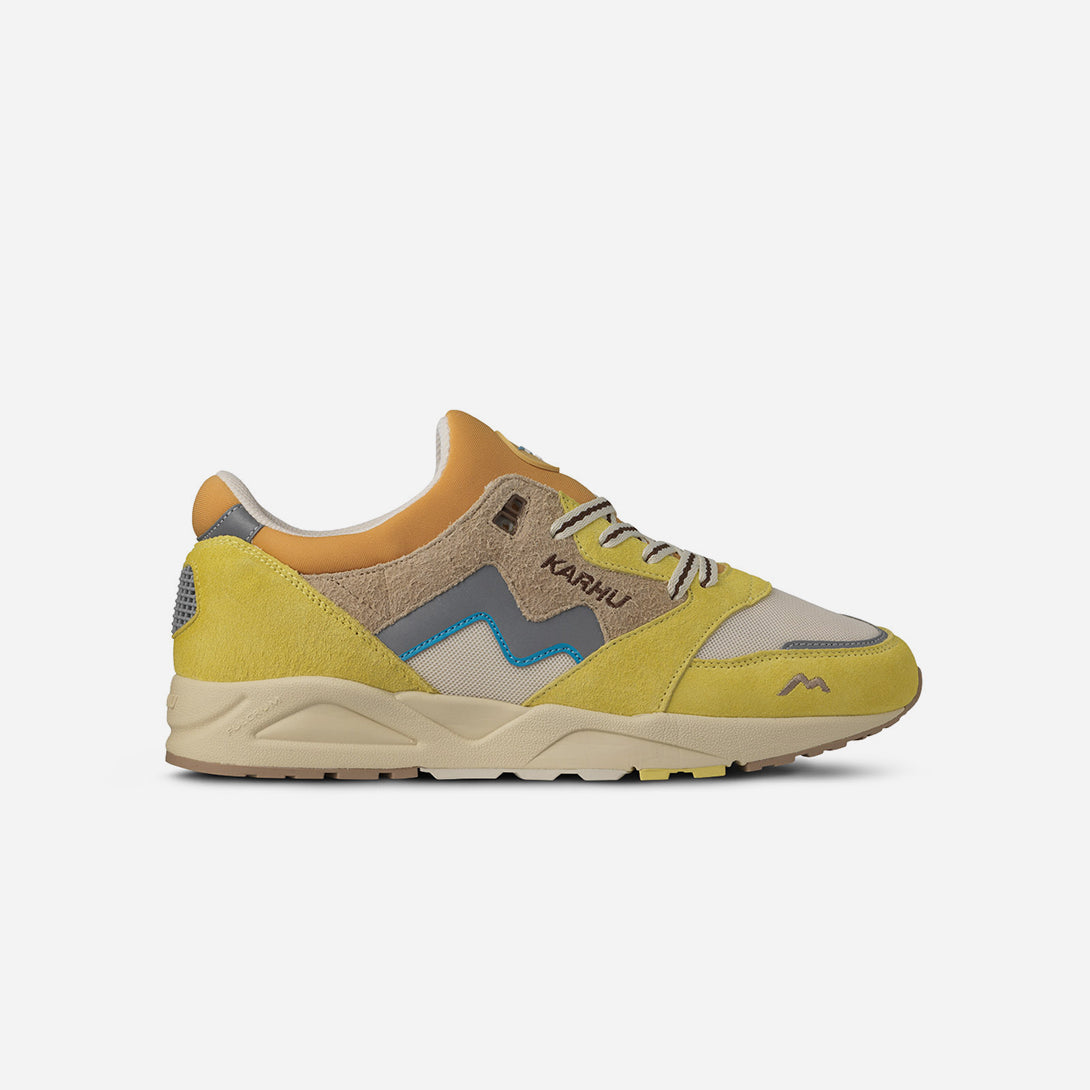 Cream Gold/Warm Taupe Aria 95 Karhu Sneakers Karhu Molkky Series