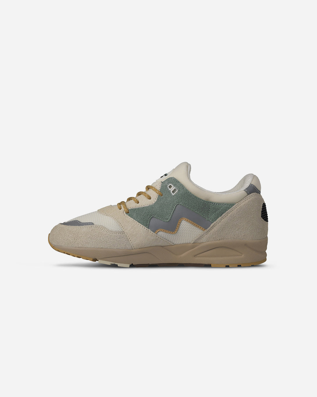 Turtledove/Iceberg Green Aria 95 Karhu Sneakers Karhu Molkky Series