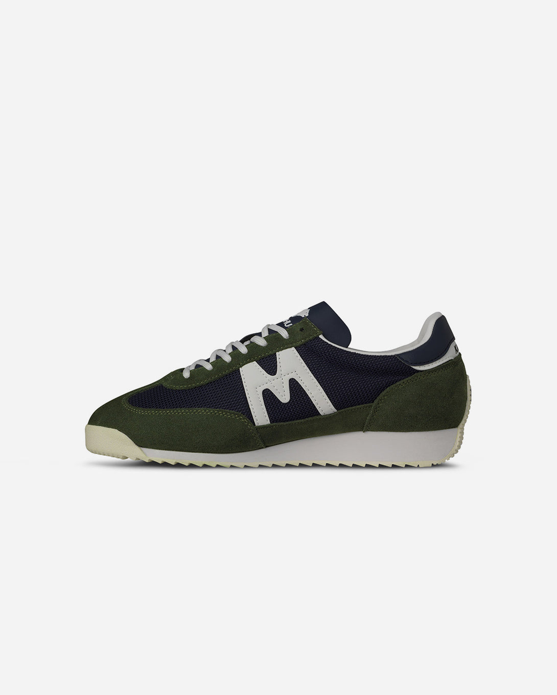 Bronze Green/ White Mestari Karhu Sneakers