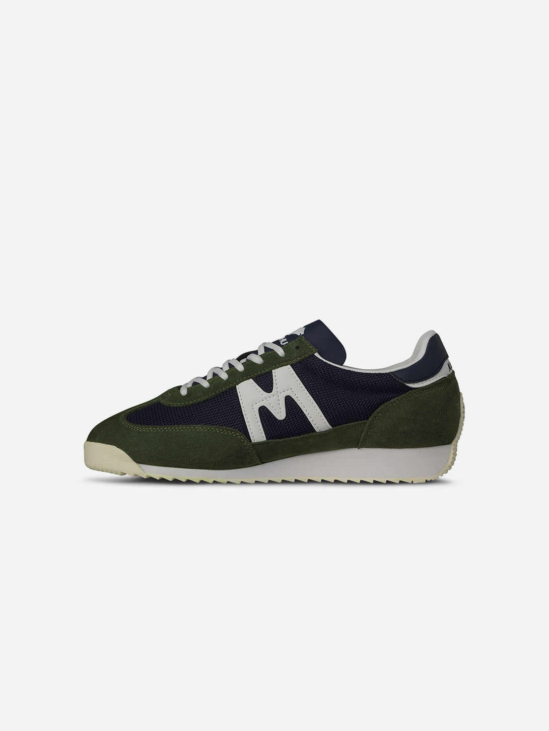 Bronze Green/ White Mestari Karhu Sneakers