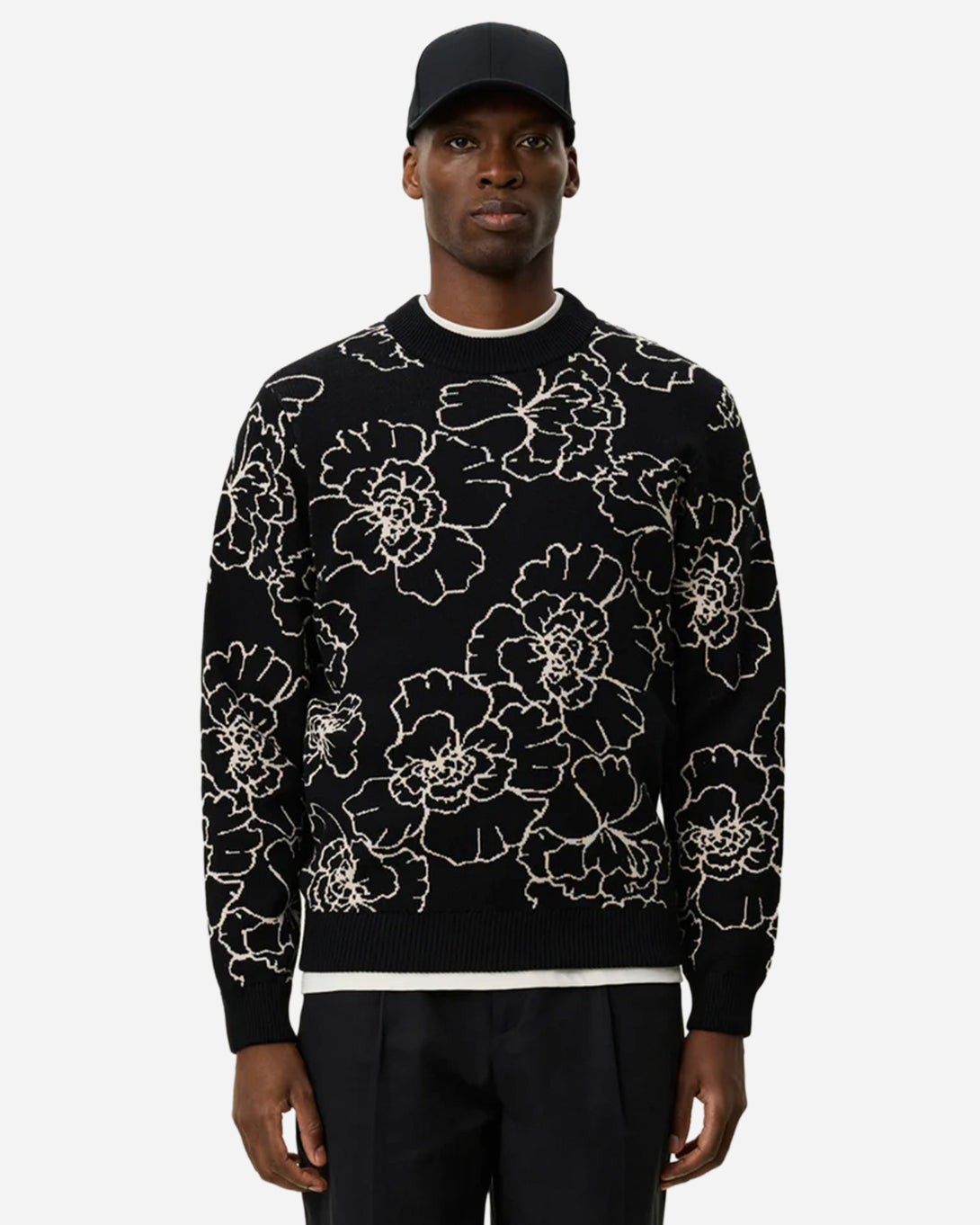 Black Gaston Poppy Jacquard Knit Mens Sweater Pullover Floral Print Les Deux Clothing