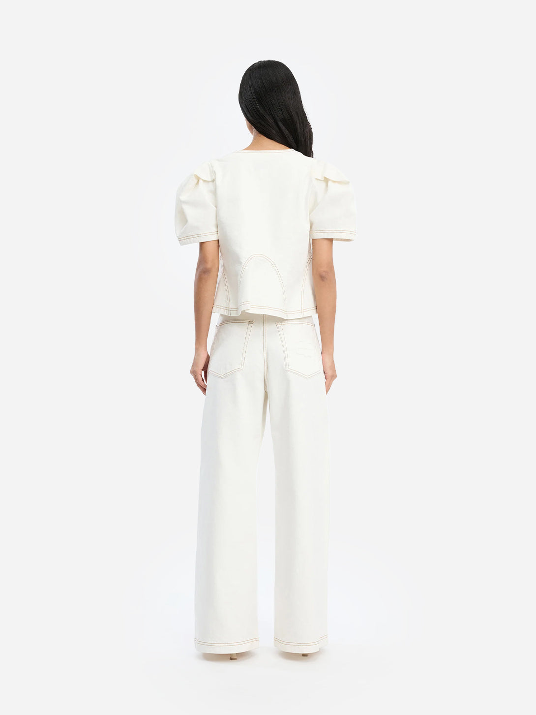 Ivory Baynor Womens Short Sleeve Relaxed Fit White Top Womens Munthe Clothing