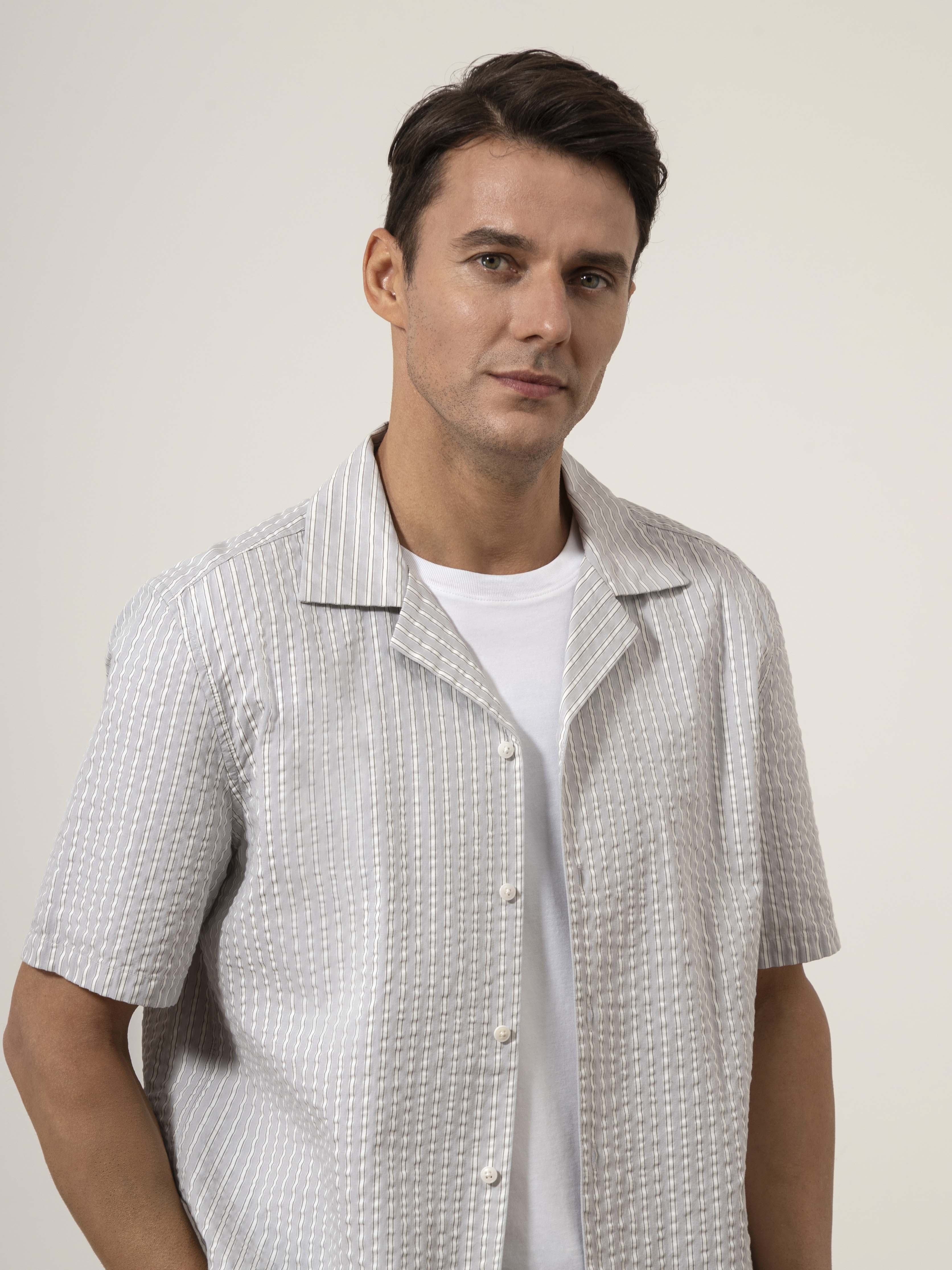 Lt Grey/Bright White Stripe Rockaway Seersucker Stripe Shirt Mens Camp Collar Short Sleeve Button Up Striped