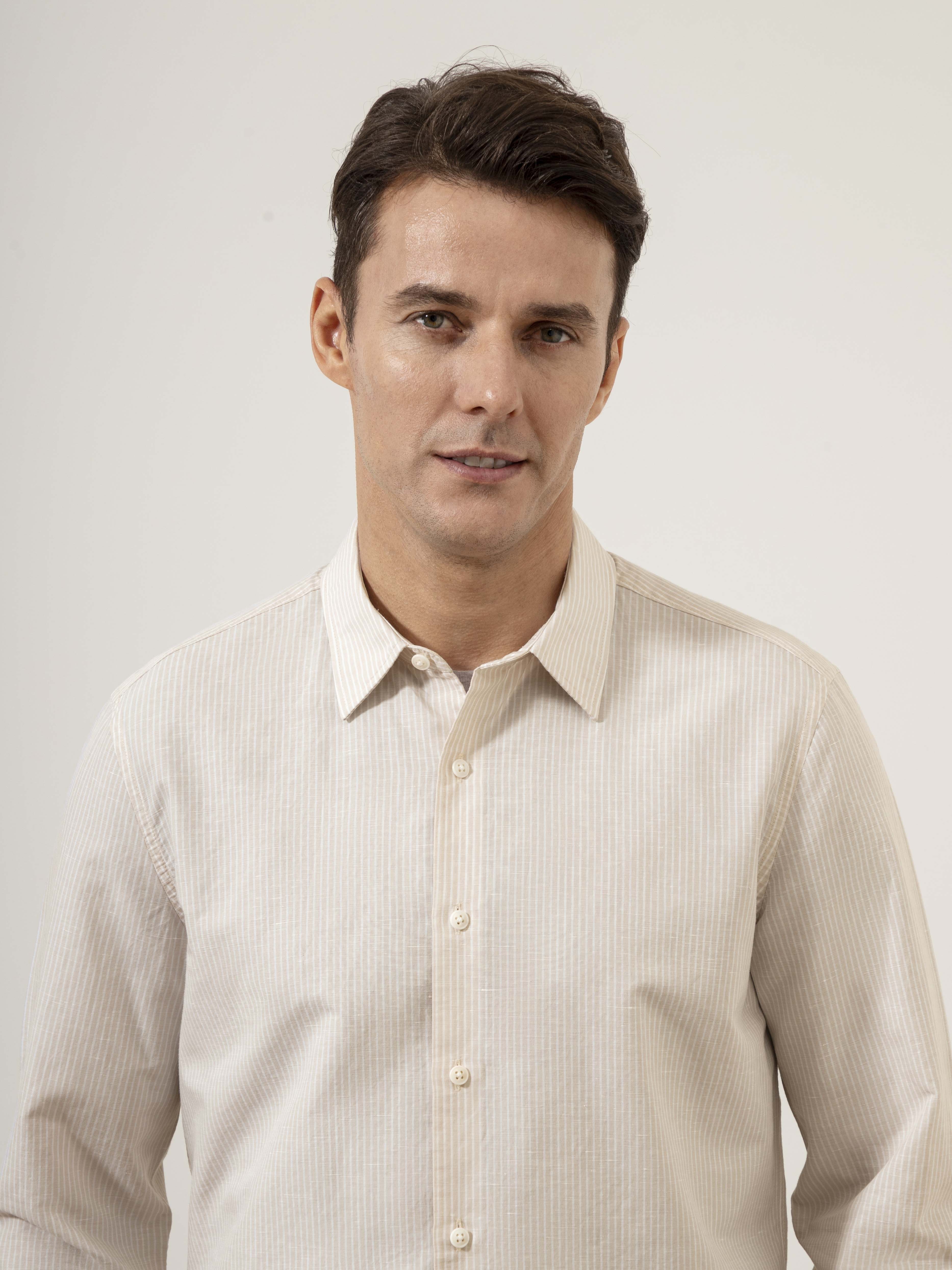 Dusty Pink/Bright White Stripe Arik Candy Stripe Shirt Mens Pinstripe Casual Dress Shirt Button Up Collared Shirt Point Collar