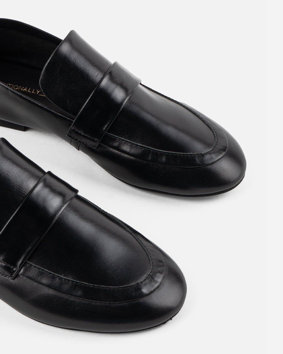 Black Perm Intentionally Blank Shoe Black Leather Loafer