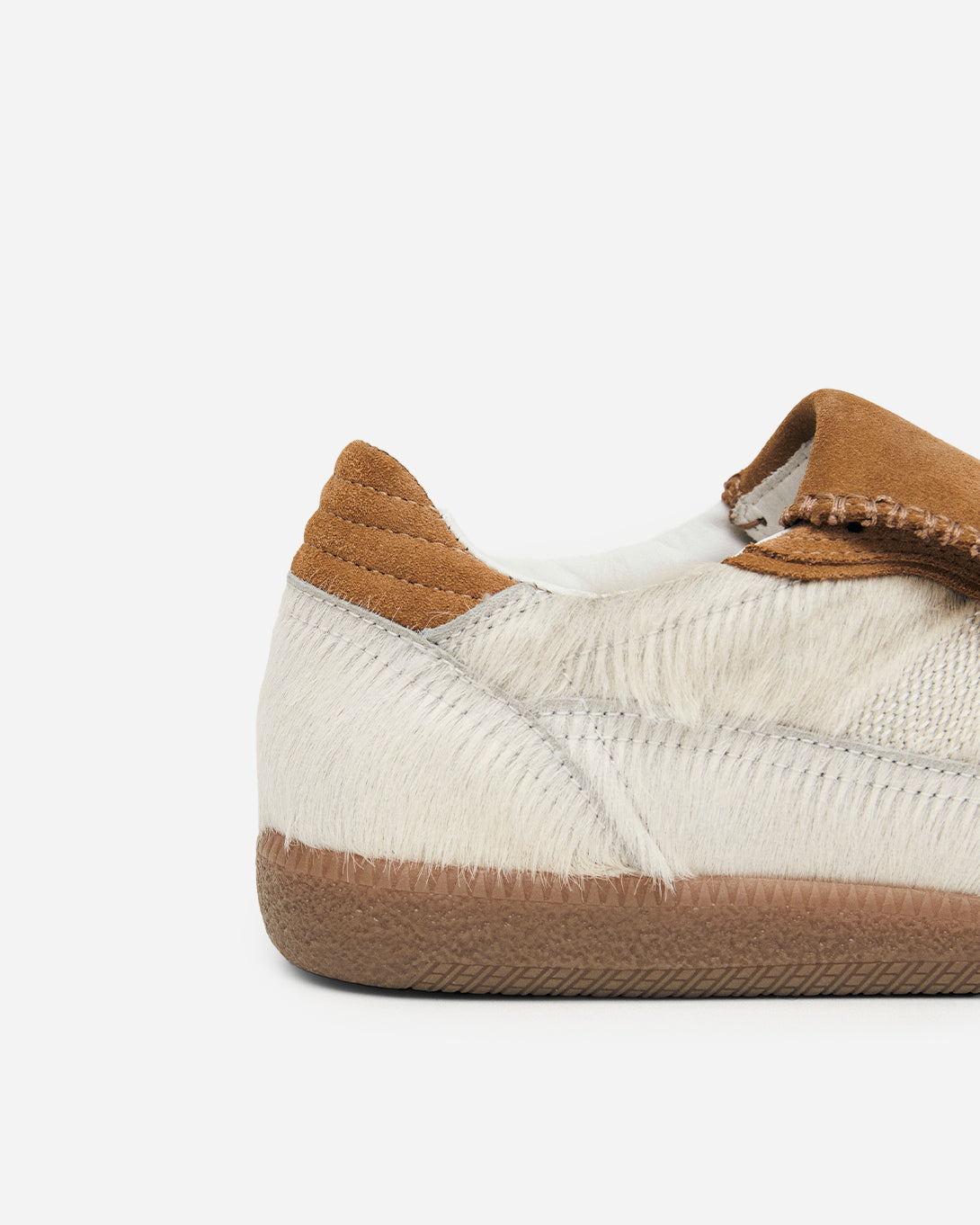 Tan Tb. 490 Club Soft Alohas Calf Hair Sneakers Womens Shoes