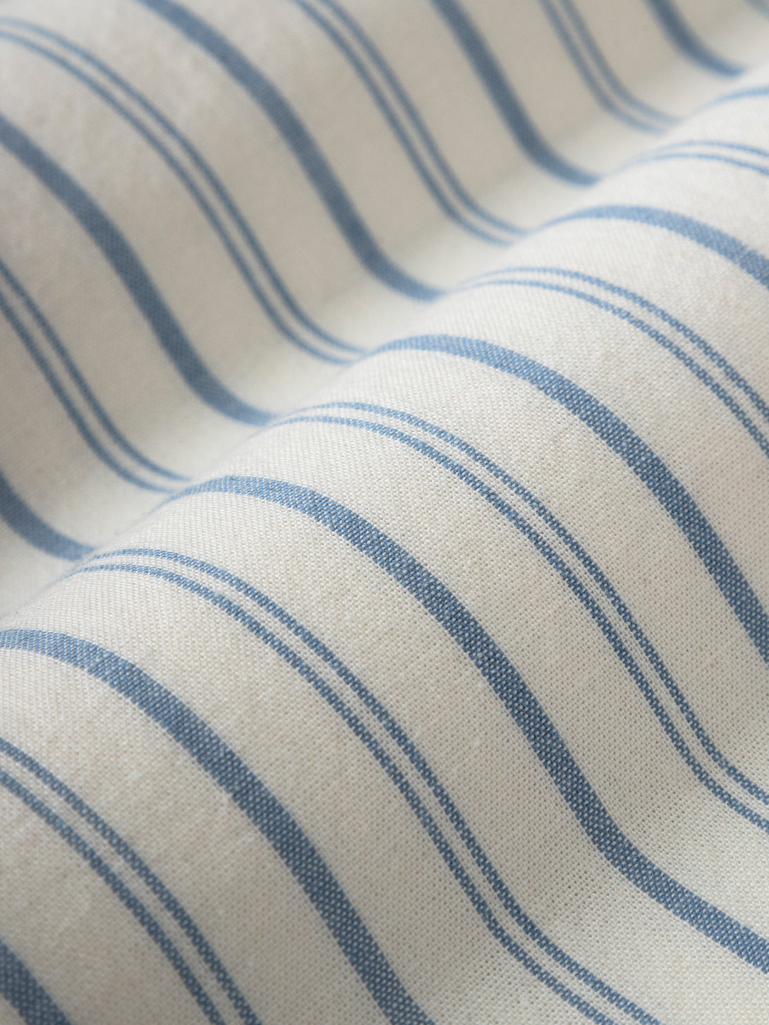 swatch Off White/Blue Stripe