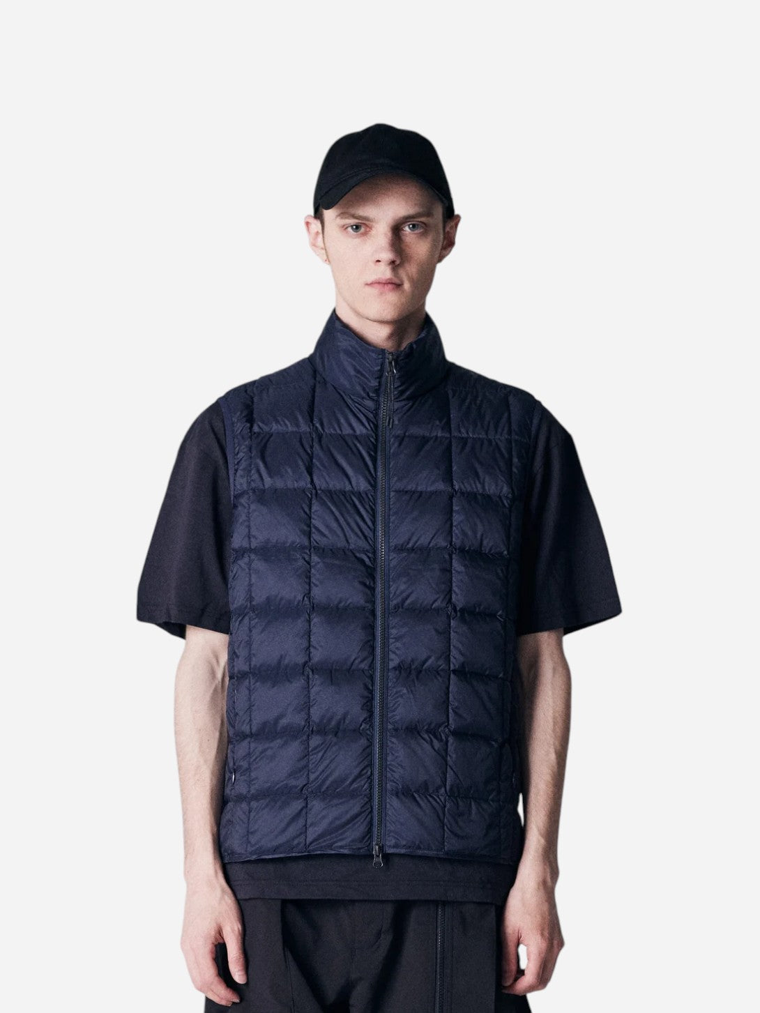 Navy Basic Hi-Neck W-Zip Down Vest Taion Vest