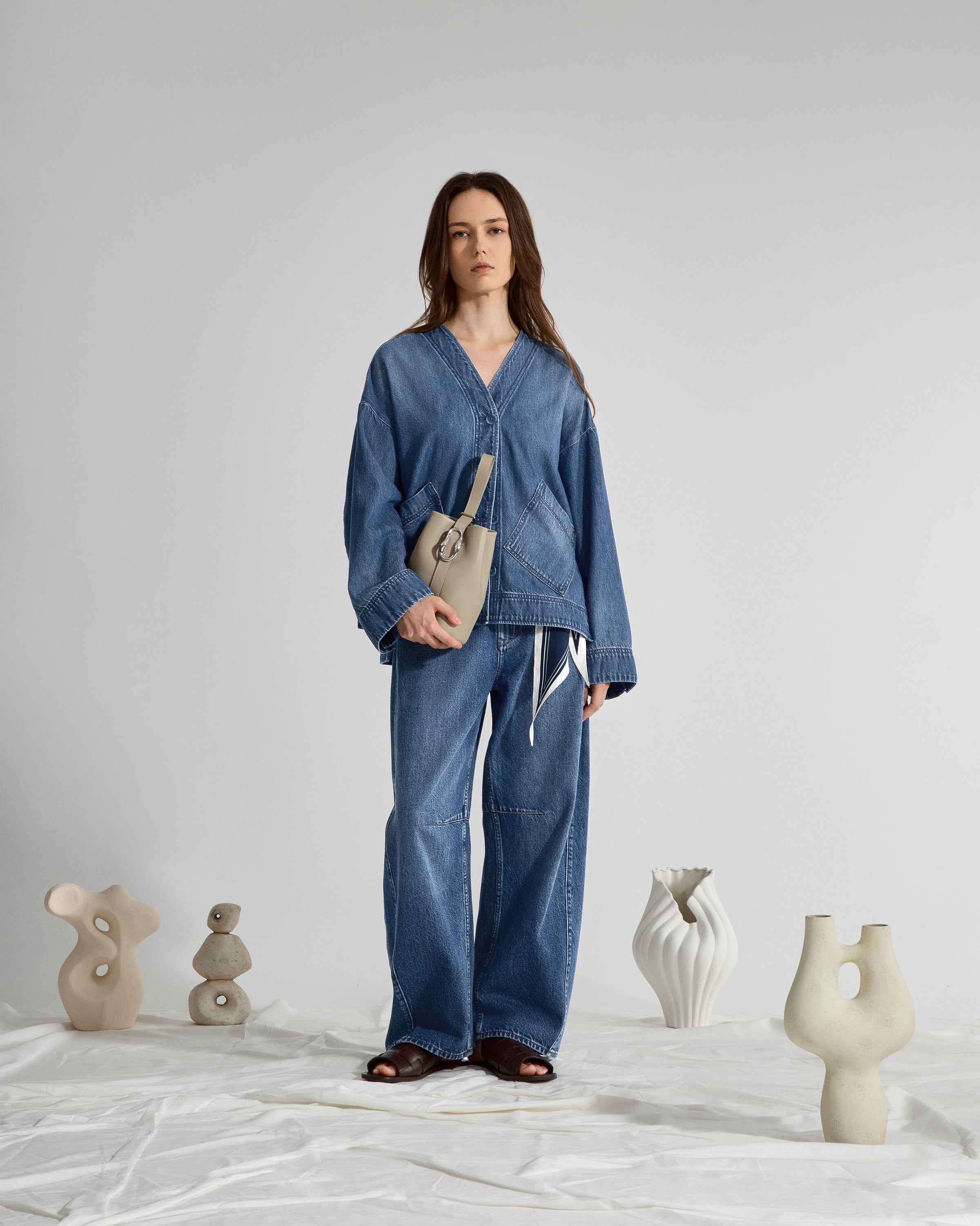 Mid Indigo Round Jeans Womens Barrel Leg Jeans Womens Light Wash Denim Pants