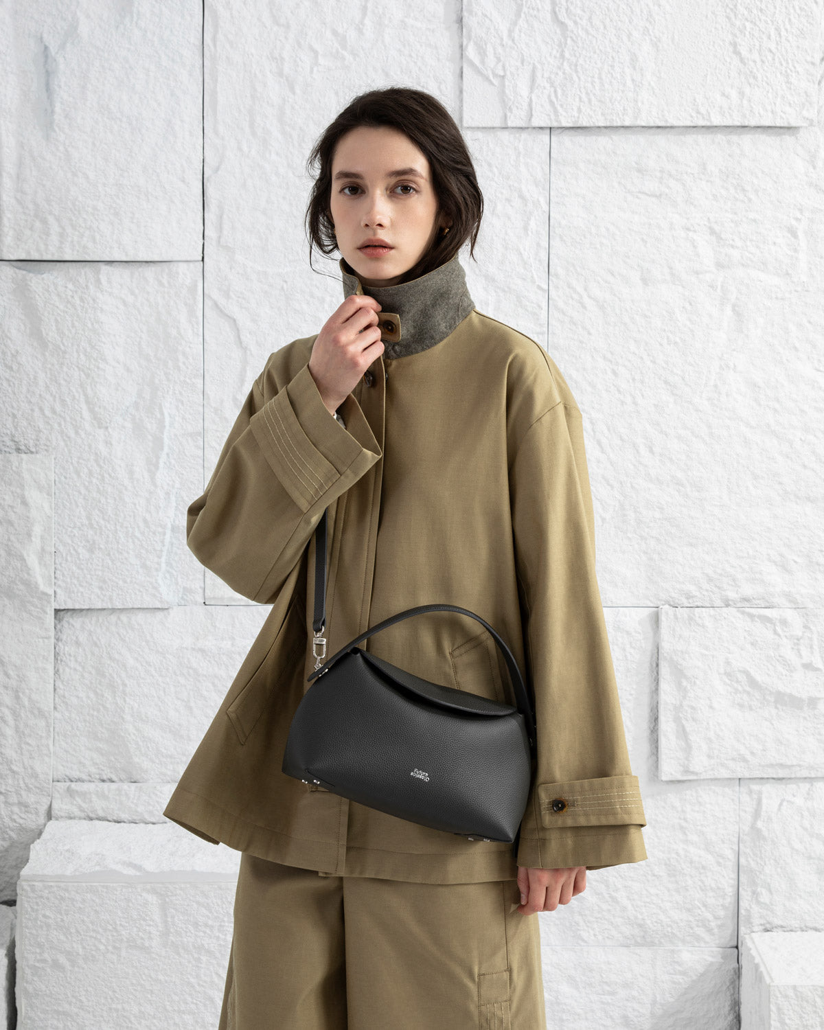 Moonless Night Medium Cradle Shoulder Leather Cradle Shoulder Bag Medium Accessories Bag Black Leather Womens Bag