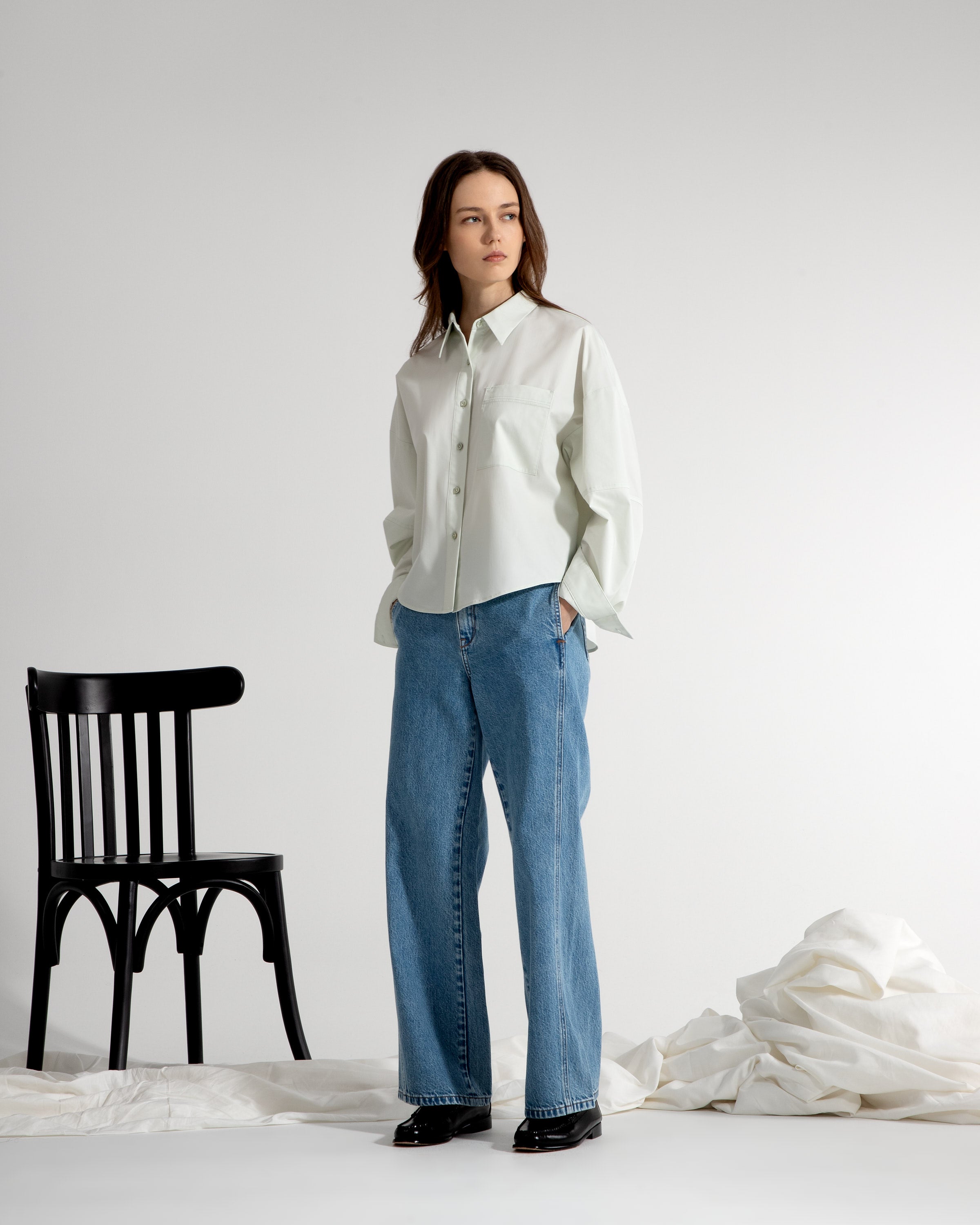 Soft Jade Oversized Boxy Shirt Womens Relaxed Fit Long Sleeve Button Up Woven Shirt Point Collar