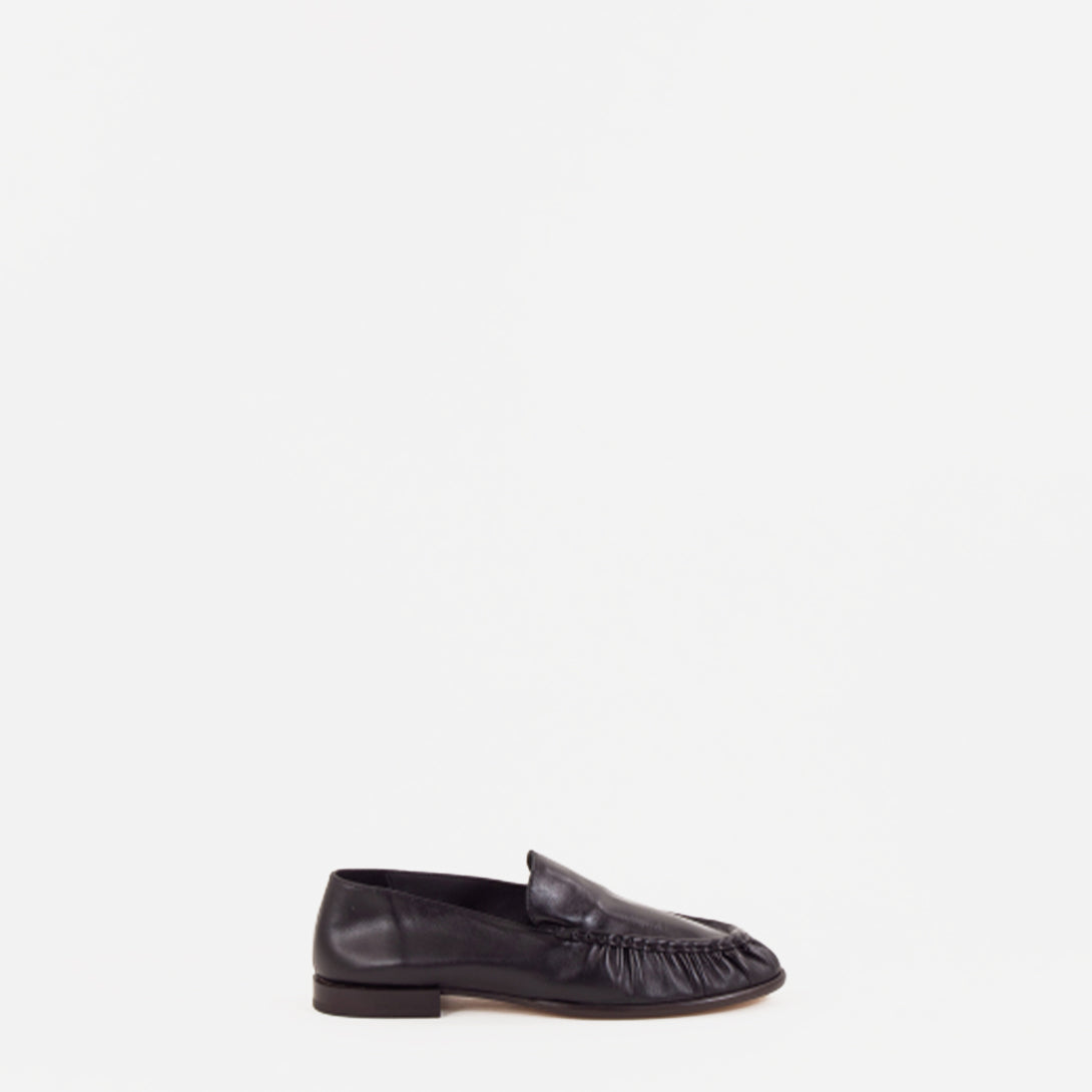 Black Leather AyanoSessun Womens Shoes Womens Flats