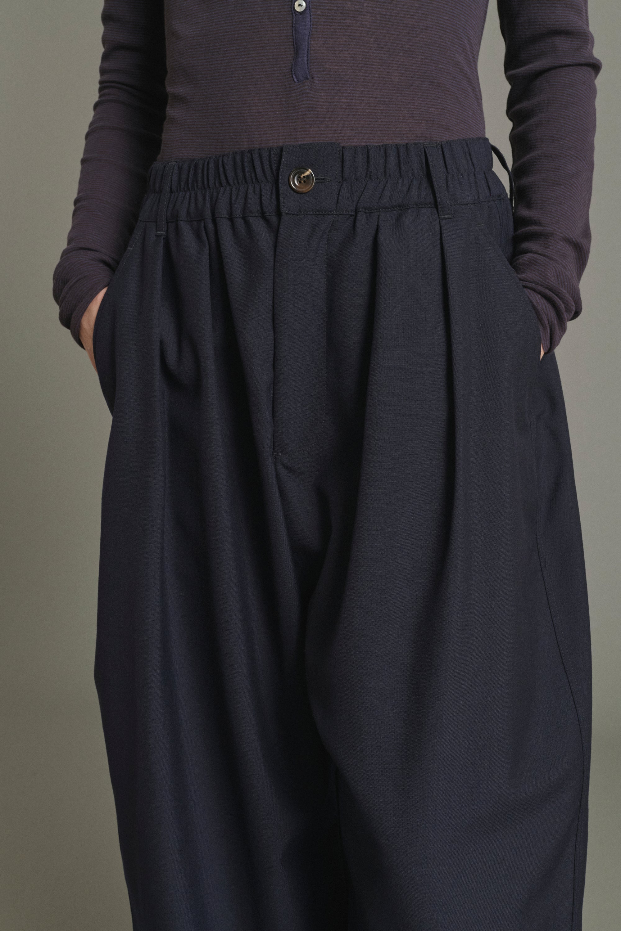 Bleu Nuit Vernon Womens Relaxed Fit Elastic Trouser Pants Soeur 