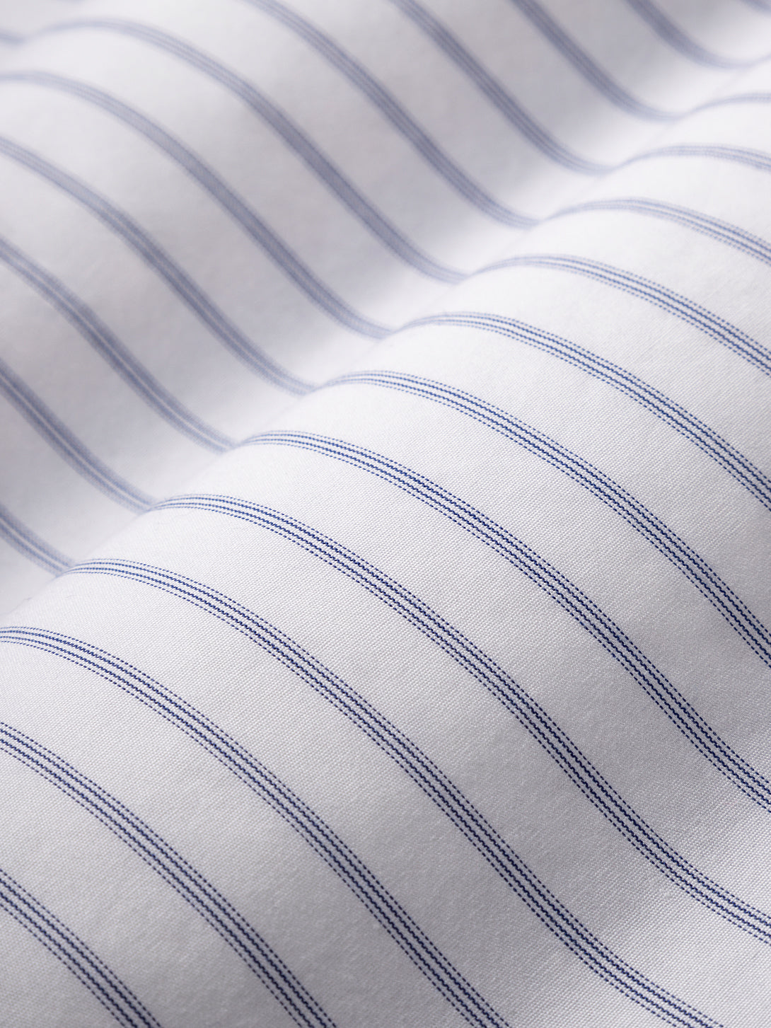 swatch Bright White/Mid Blue Stripe 