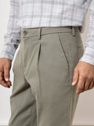 Castor Grey Niles Bedford Trousers Mens Pleated Light Weight Trousers Stretch Pants Belt Loops Cotton Spandex Blend Pants