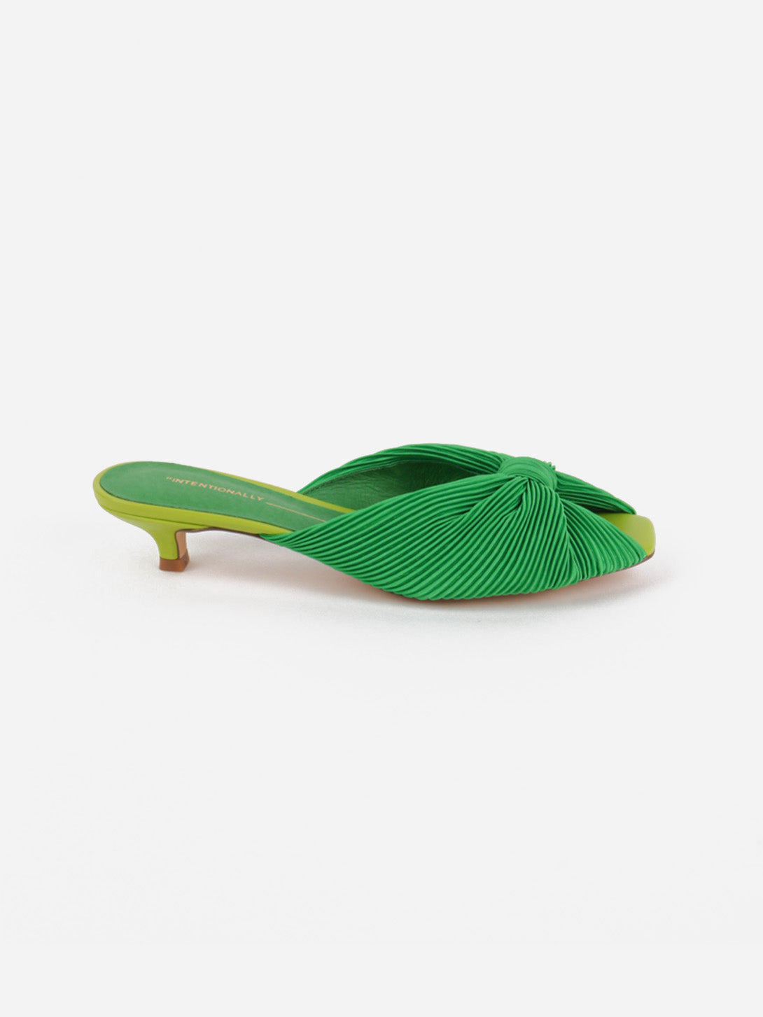 Grass Curfew Womens Intentionally Blank Green Low Heel Shoe 