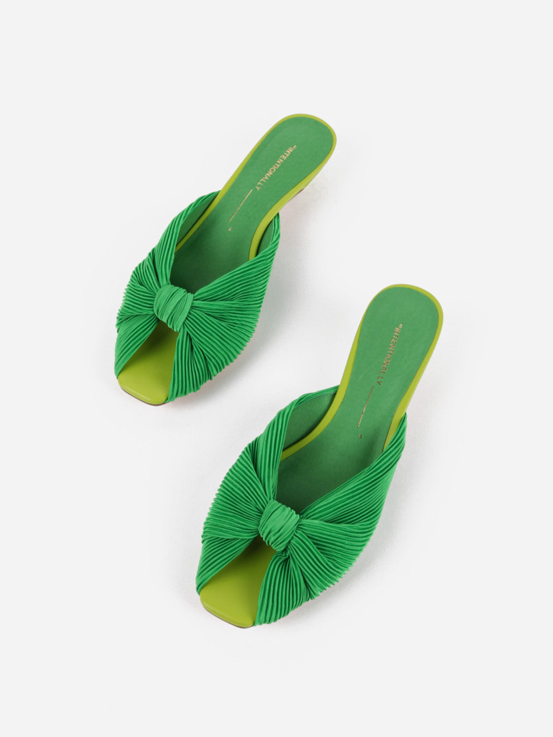 Grass Curfew Womens Intentionally Blank Green Low Heel Shoe 