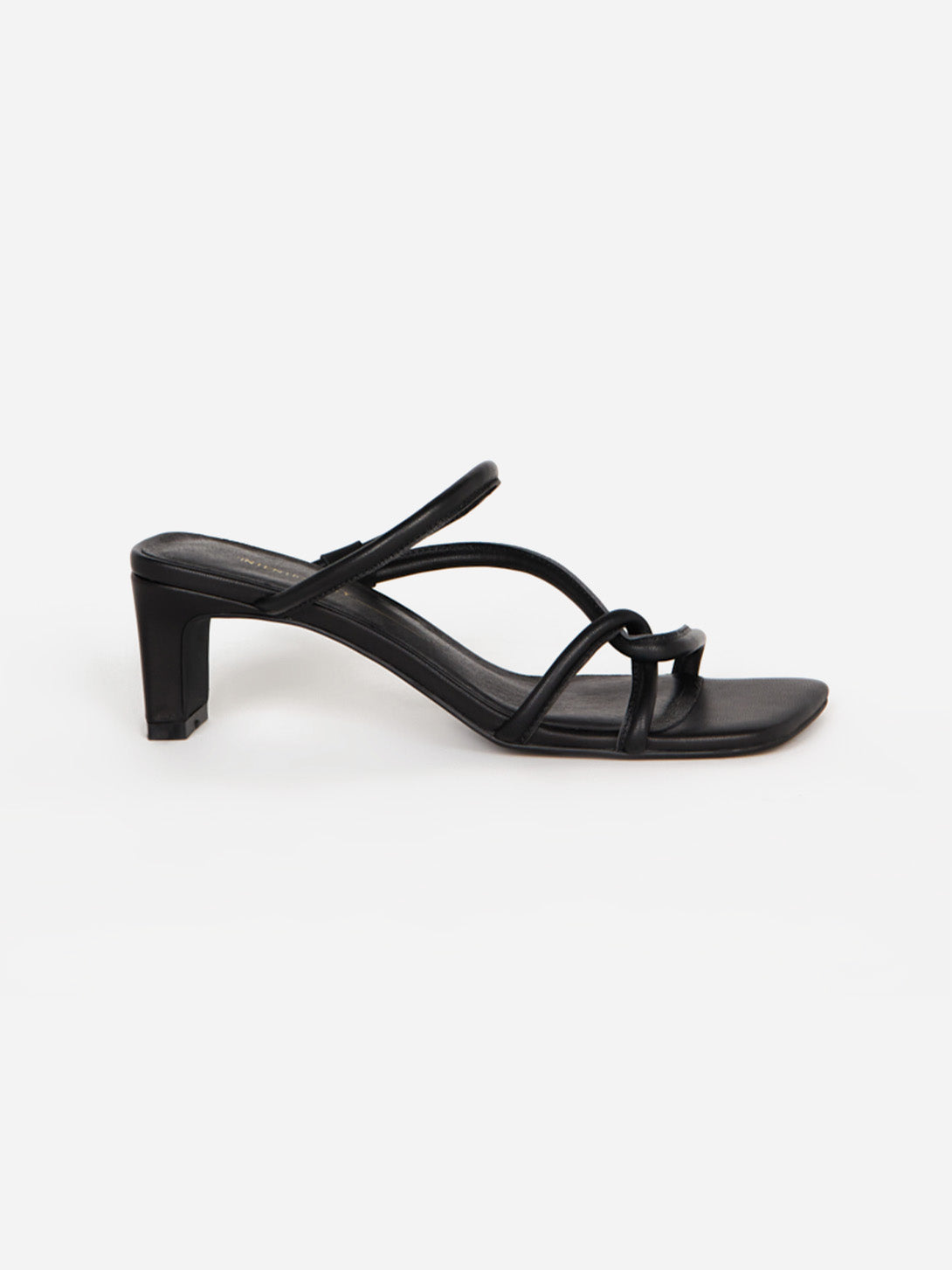 Black Willow Womens Black Leather Heel Shoe Intentionally Blank 