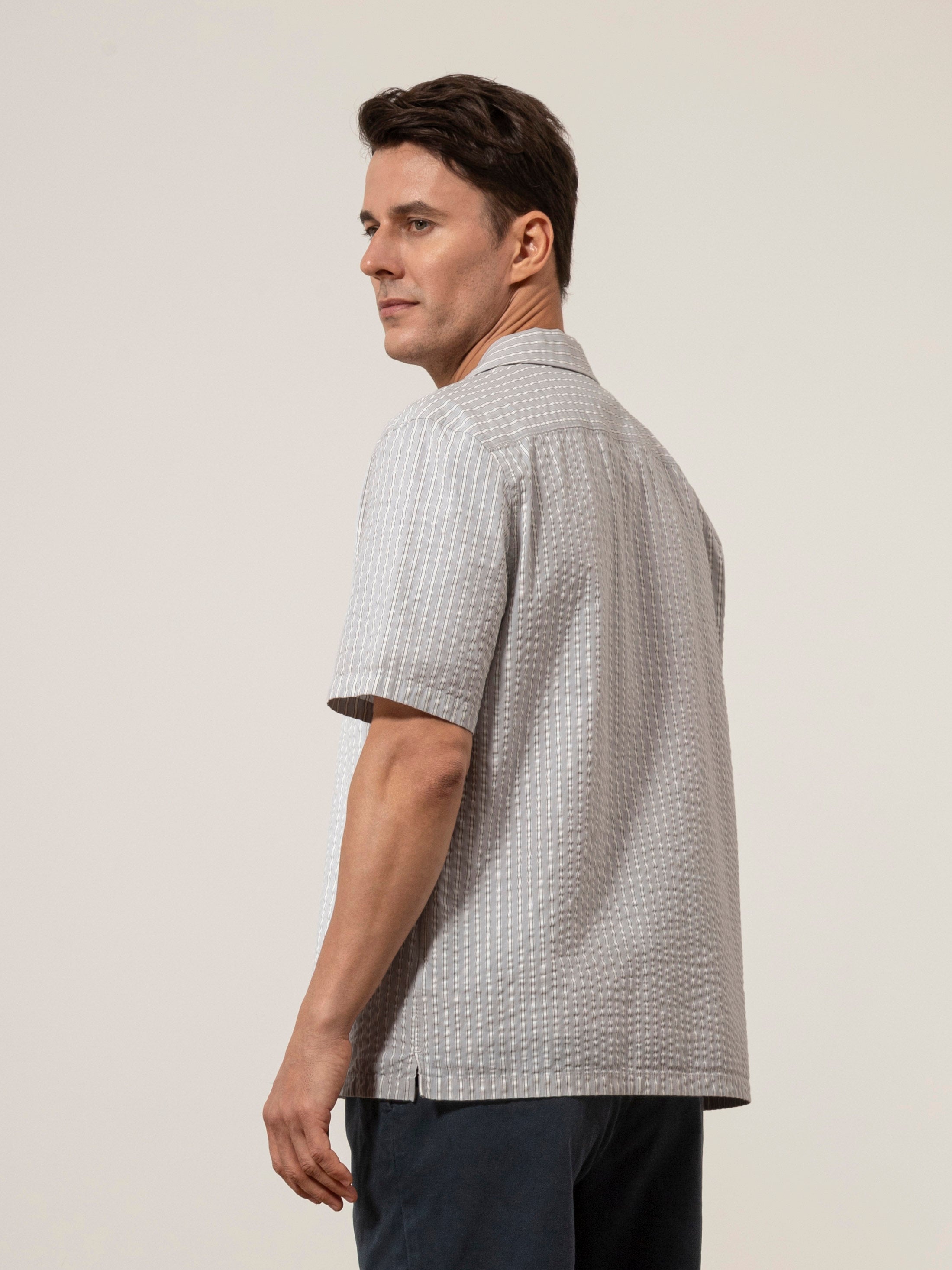 Lt Grey/Bright White Stripe Rockaway Seersucker Stripe Shirt Mens Camp Collar Short Sleeve Button Up Striped 