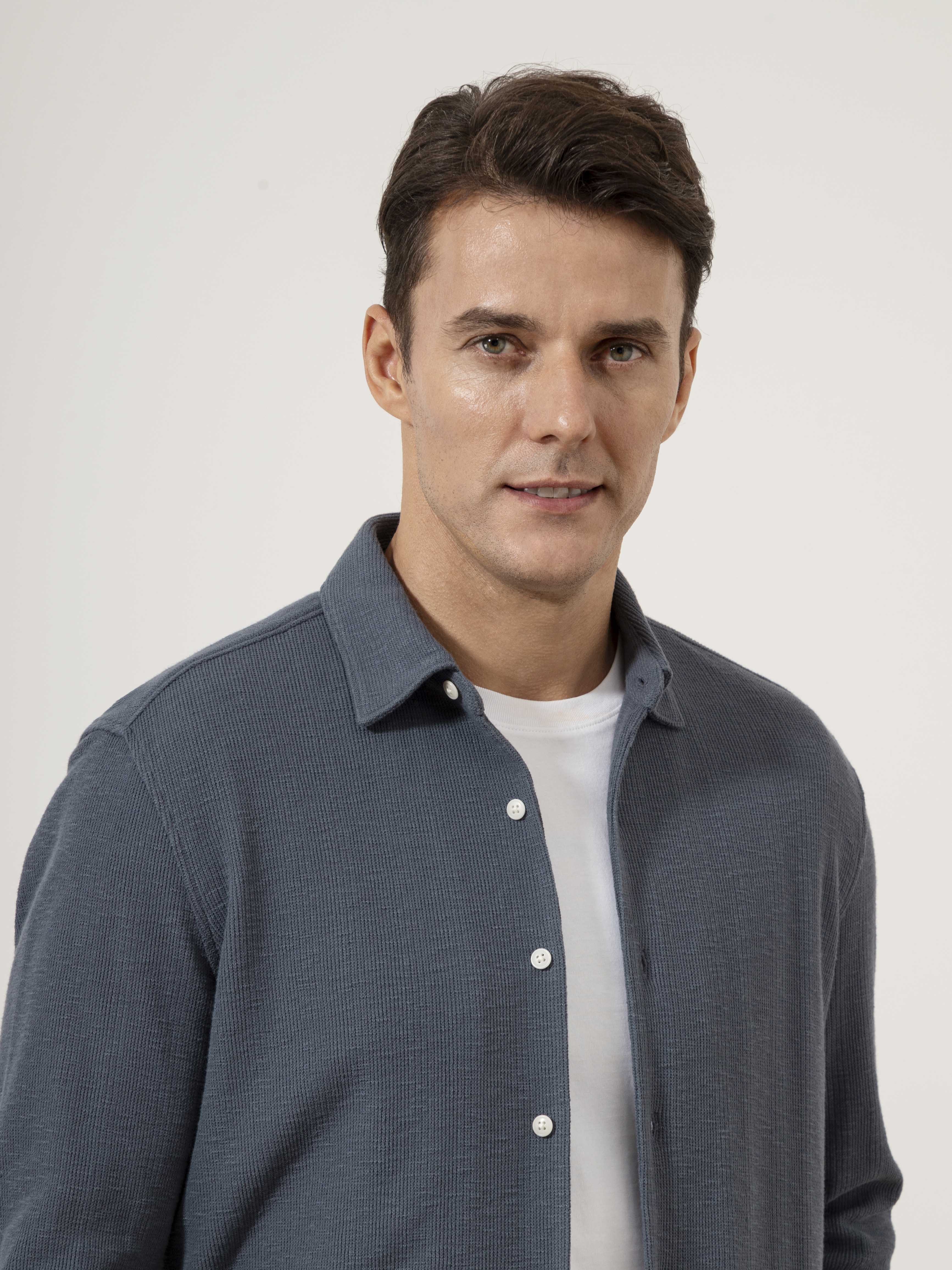 Iron Blue Darcy Ribbed Knit Shirt Mens Knitted Button Up Dress Shirt Mens Casual Long Sleeve Shirt Point Collar