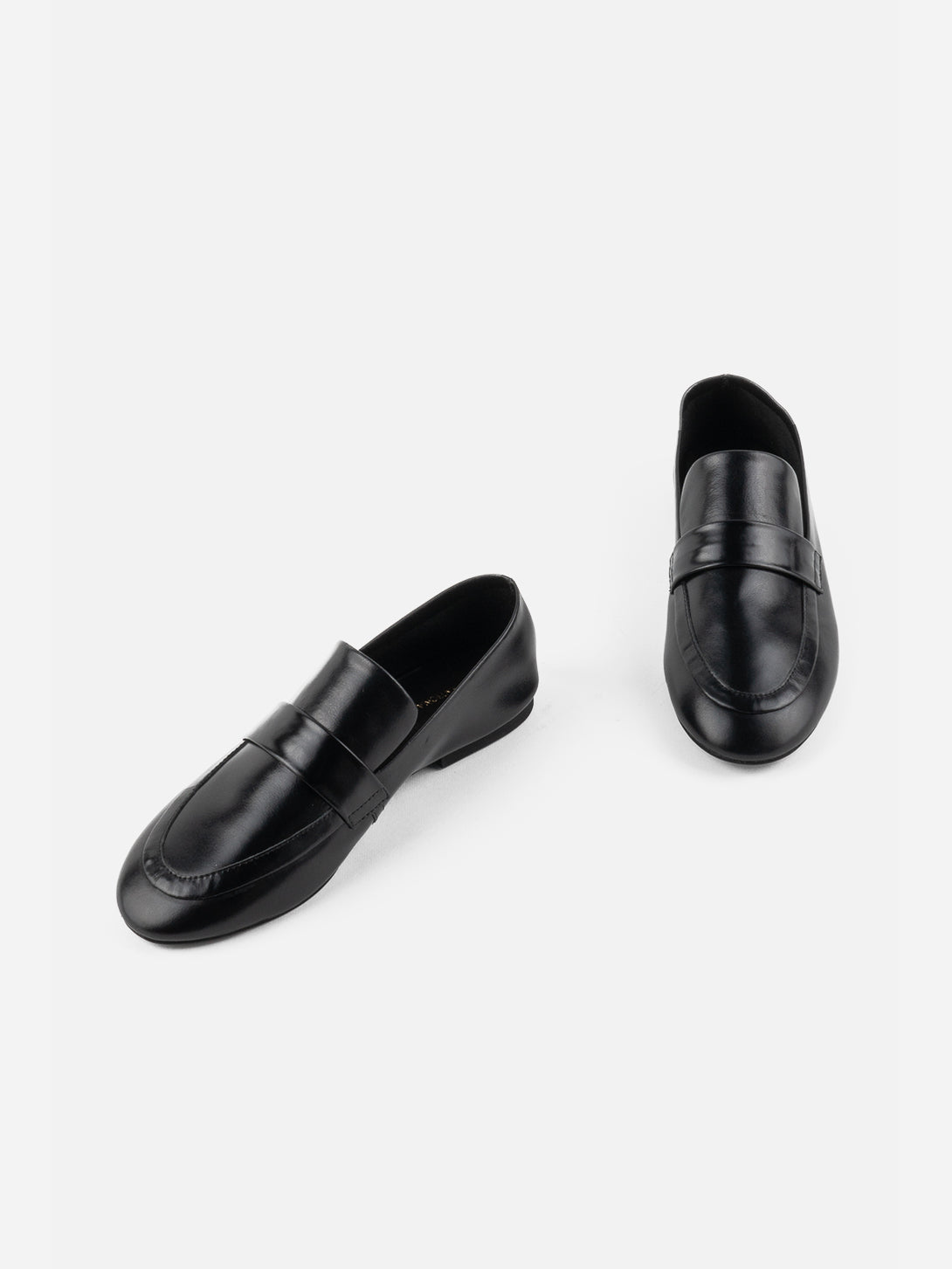 Black Perm Intentionally Blank Shoe Black Leather Loafer 