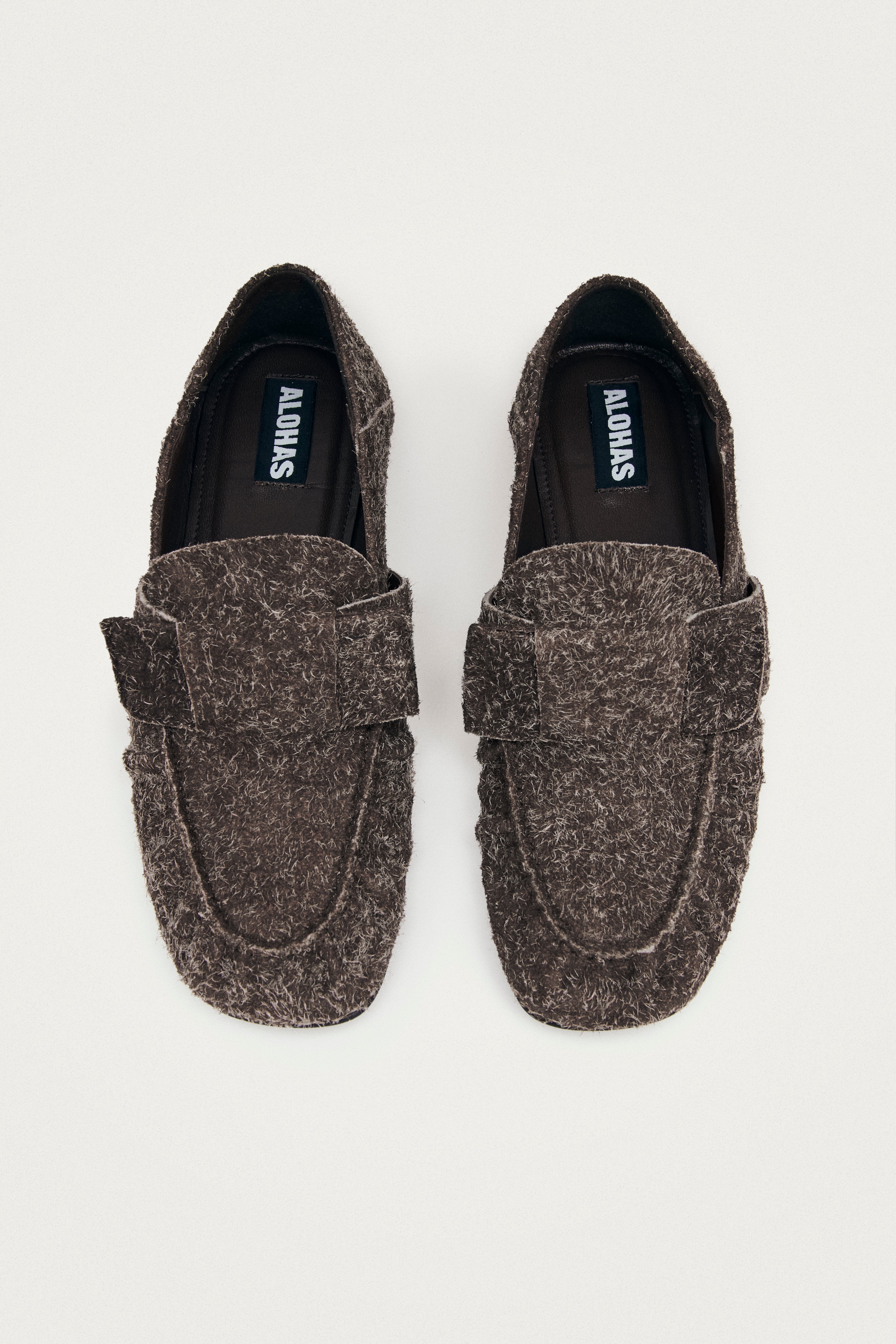 Fuzzy Brown Aeryn Suede Alohas Shoes 