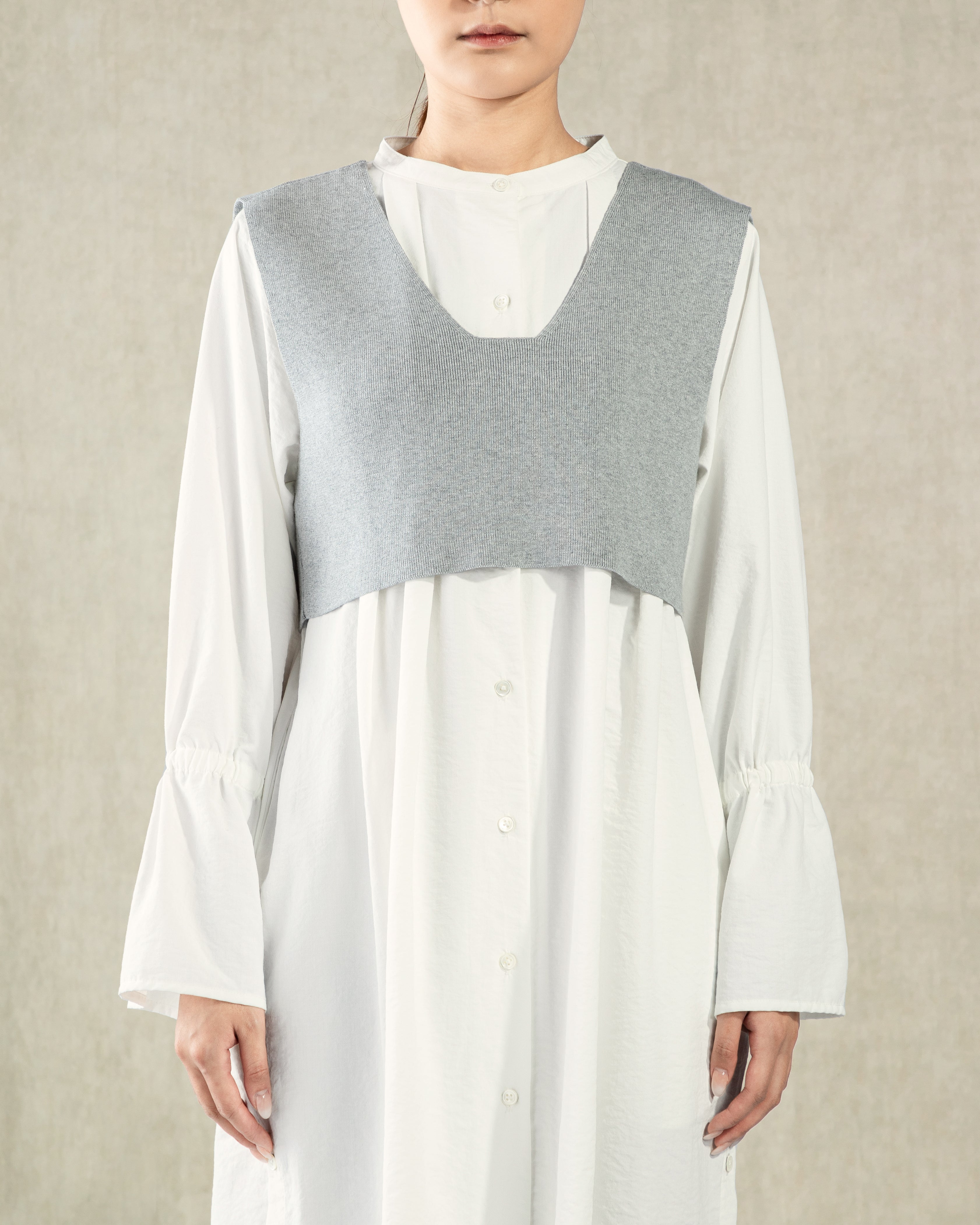 Flint Grey Heather Cropped Sweater Vest Womens Sleeveless