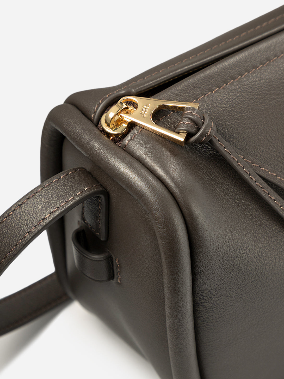 Dk Brown Small Loaf Crossbody Future Classics Small Leather Shoulder Bag 