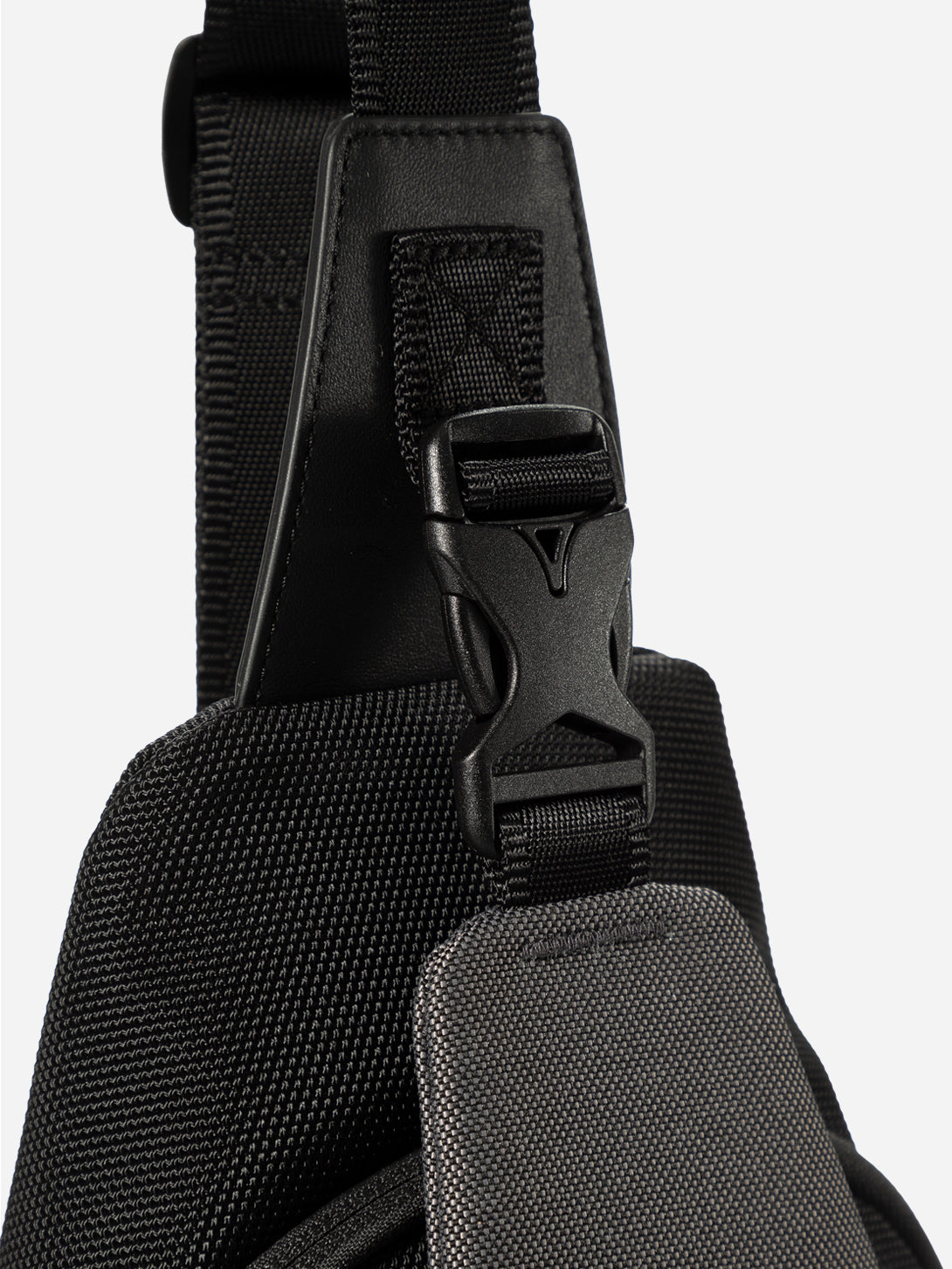 Charcoal x Black Day Life Sling ONS Mens Compact Travel Bag Crossbody Bag 