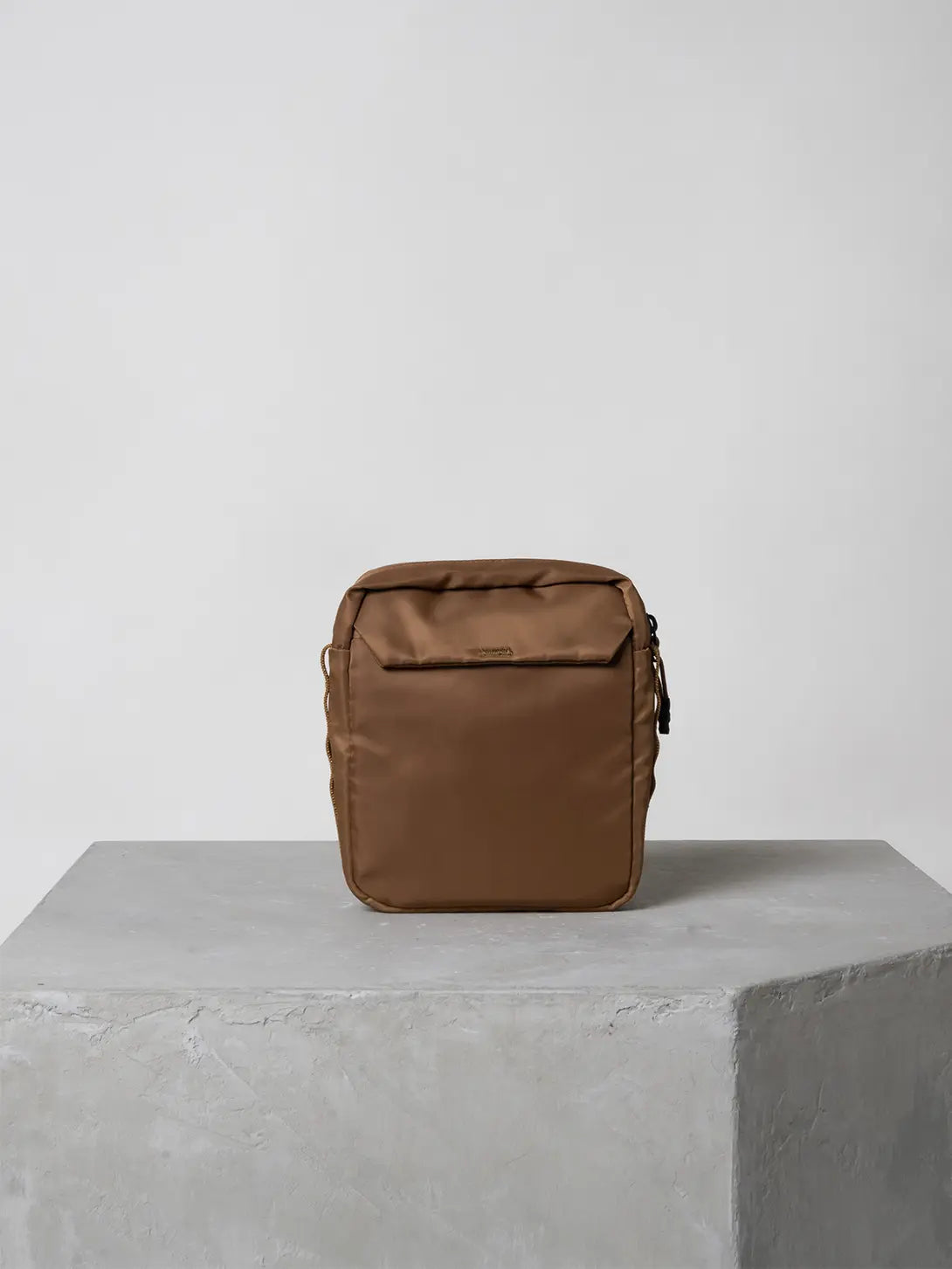 Bronze Tough Topologie Tinbox Bag