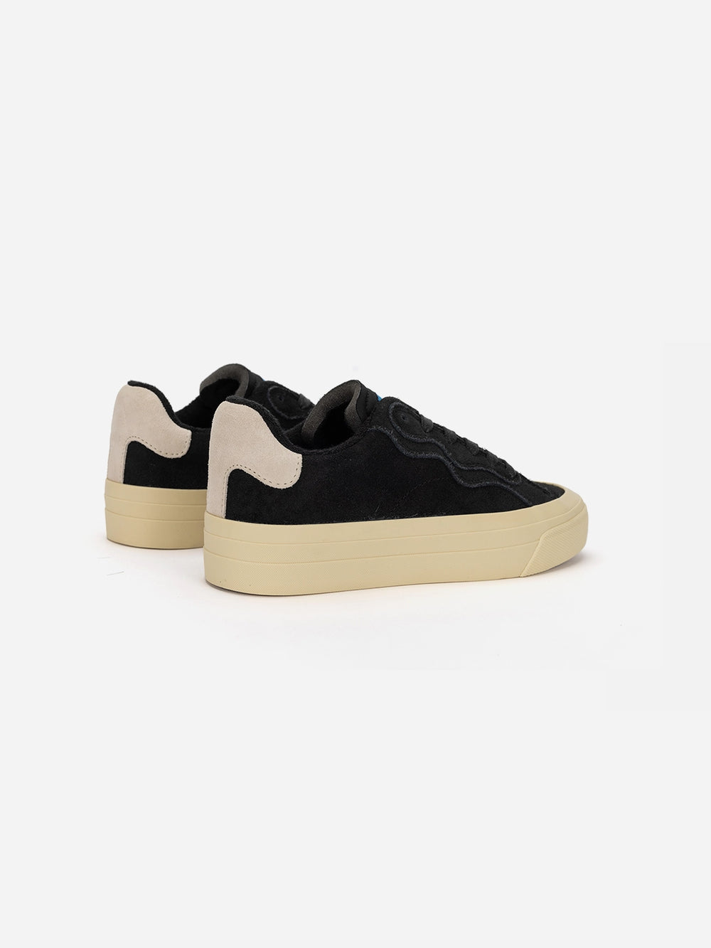 Black/Grey No Name Suede Brand Black Sneaker