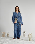 Mid Indigo Round Jeans Womens Barrel Leg Jeans Womens Light Wash Denim Pants 