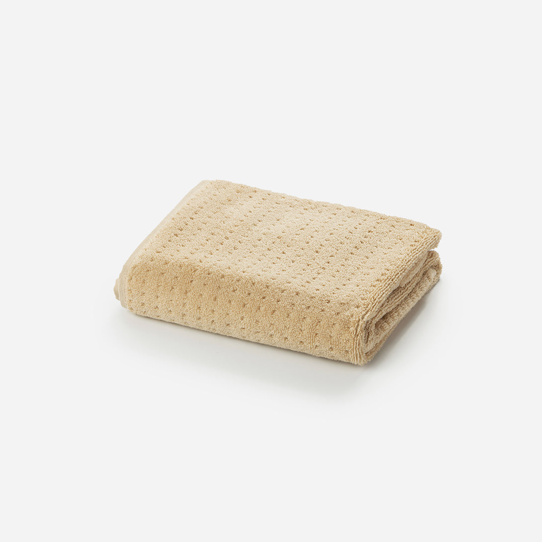 Beige SS22 Kapok Comfort Lattice Towel Med